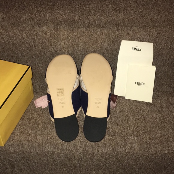 🇮🇹NWT Authentic FENDI Knit & Leather Sandals - Picture 6 of 8